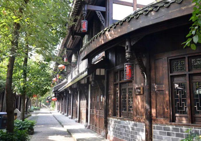 皇冠地下城选关版